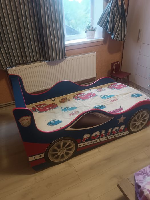 Дитяче ліжко машинка для хлопчика