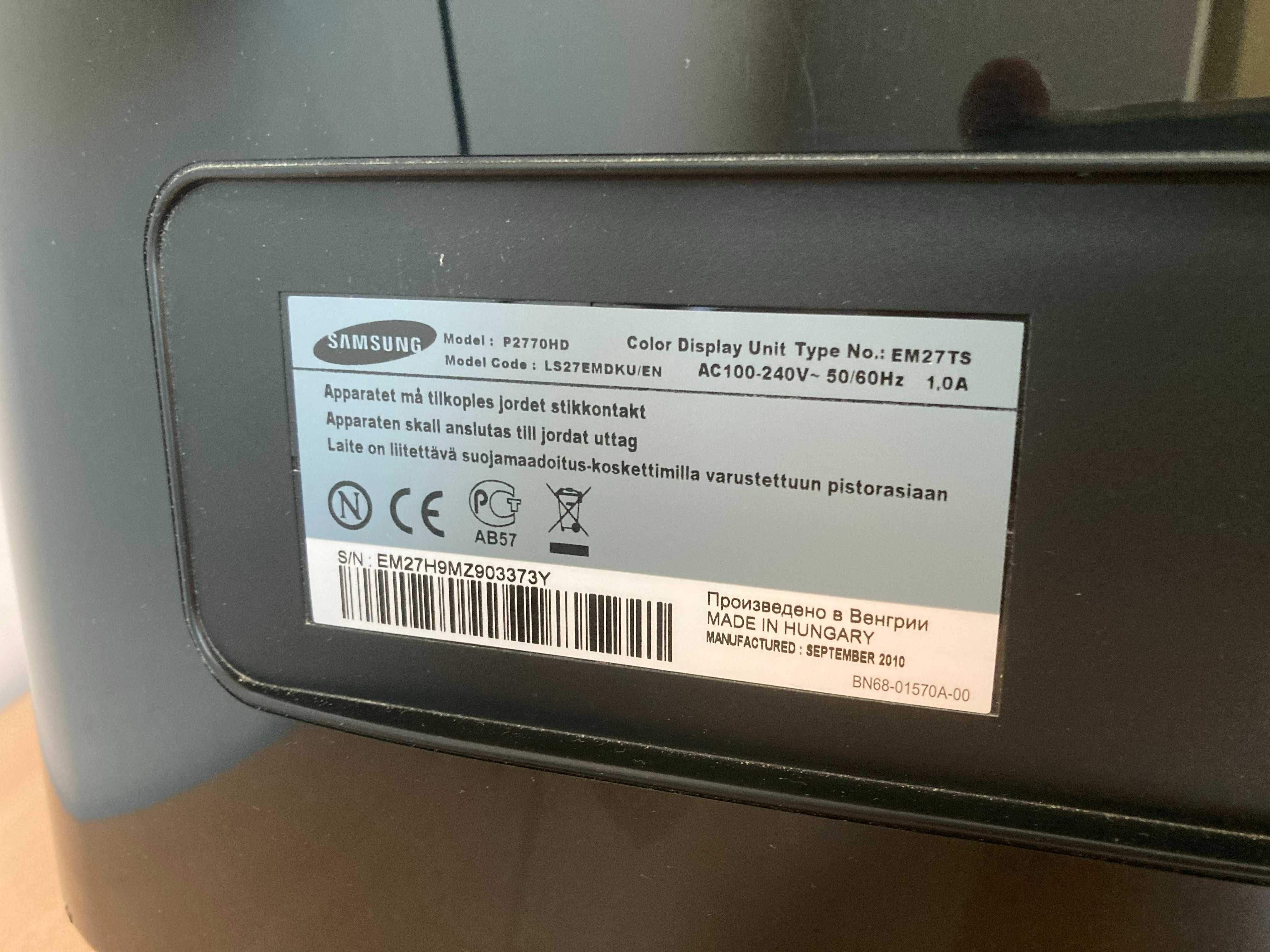 TV Samsung SyncMaster P2770HD