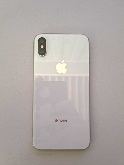 iPhone X 64GB Neverlock Silver (90% АКБ)