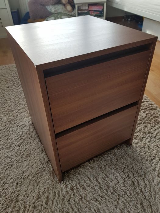 Szafka nocna kolor orzech Ikea Skreia 2 szt stan bdb