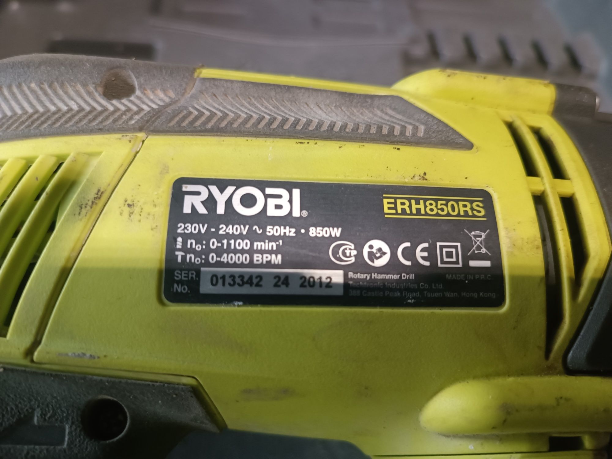 Młotowiertarka ryobi erh850rs