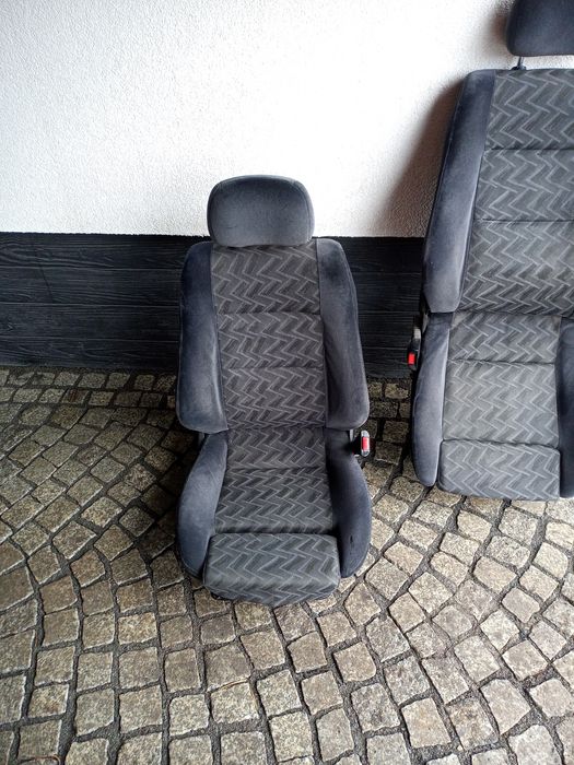 Sprzedam komplet foteli