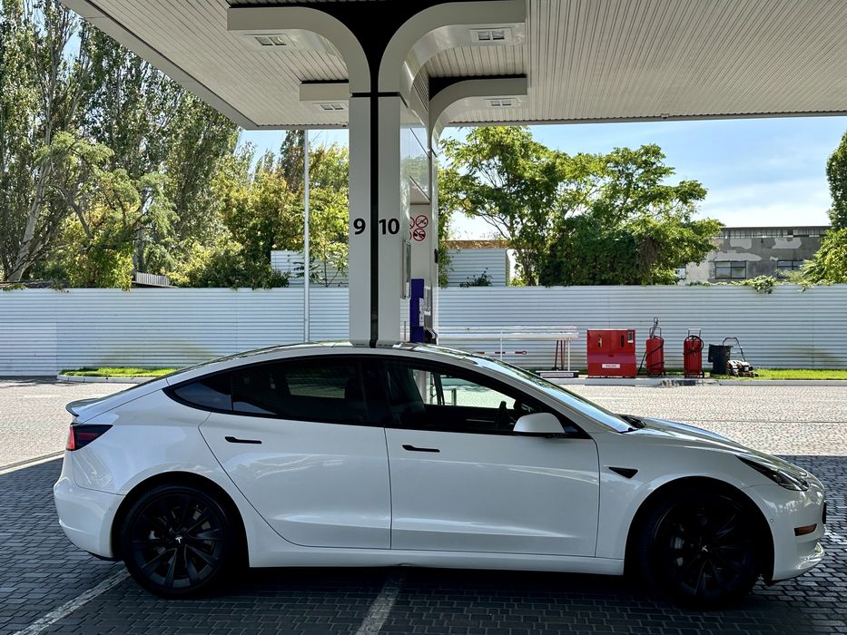 Tesla 3 rest lfp