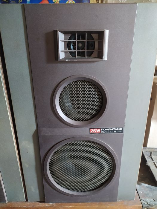 Продам колонки Романтика 25w 1700грн