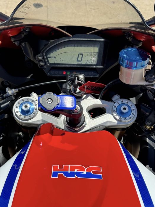 CBR1000RR SP Nacional c/ histórico e poucos Km