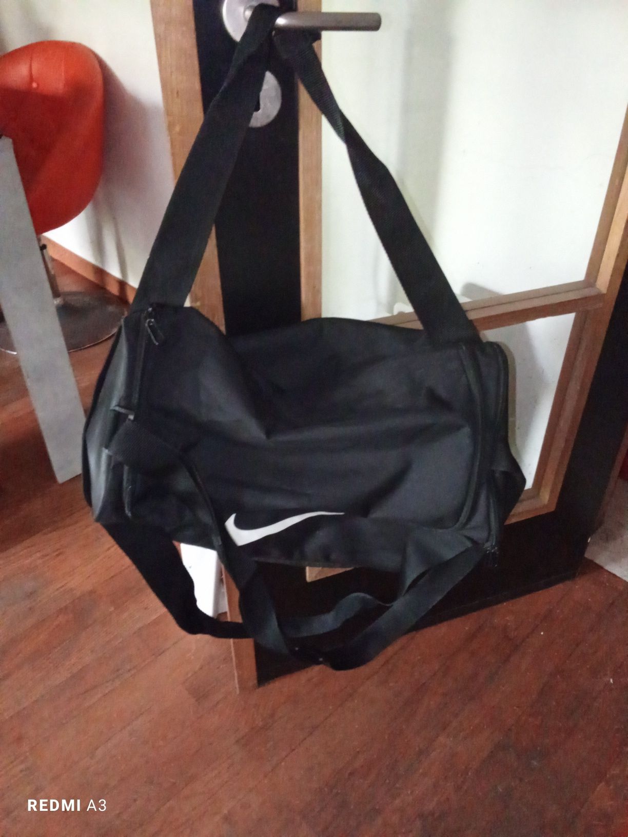 Mochila Nike em bom estado