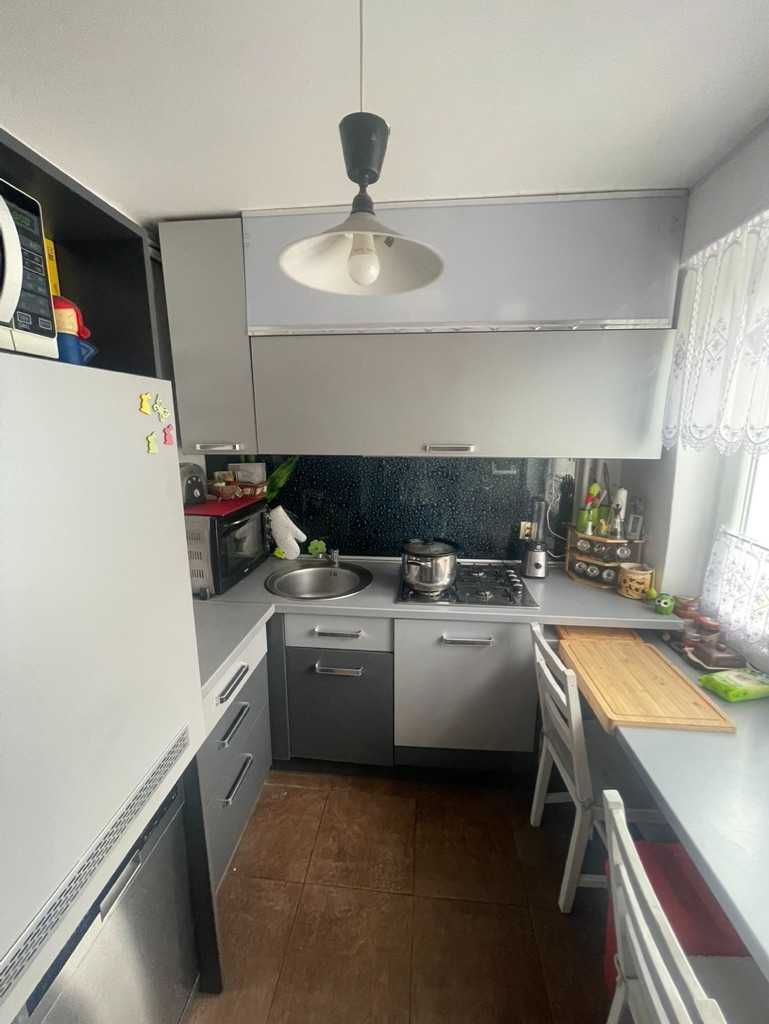 sprzedam mieszkanie Parter , 3 pokoje 58 m2
