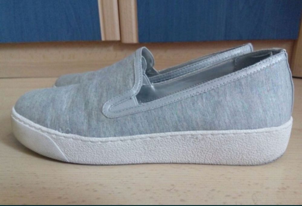 buty damskie deichmann srebrne szara na podwyższeniu