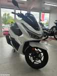 Honda PCX Honda PCX 125 + kask