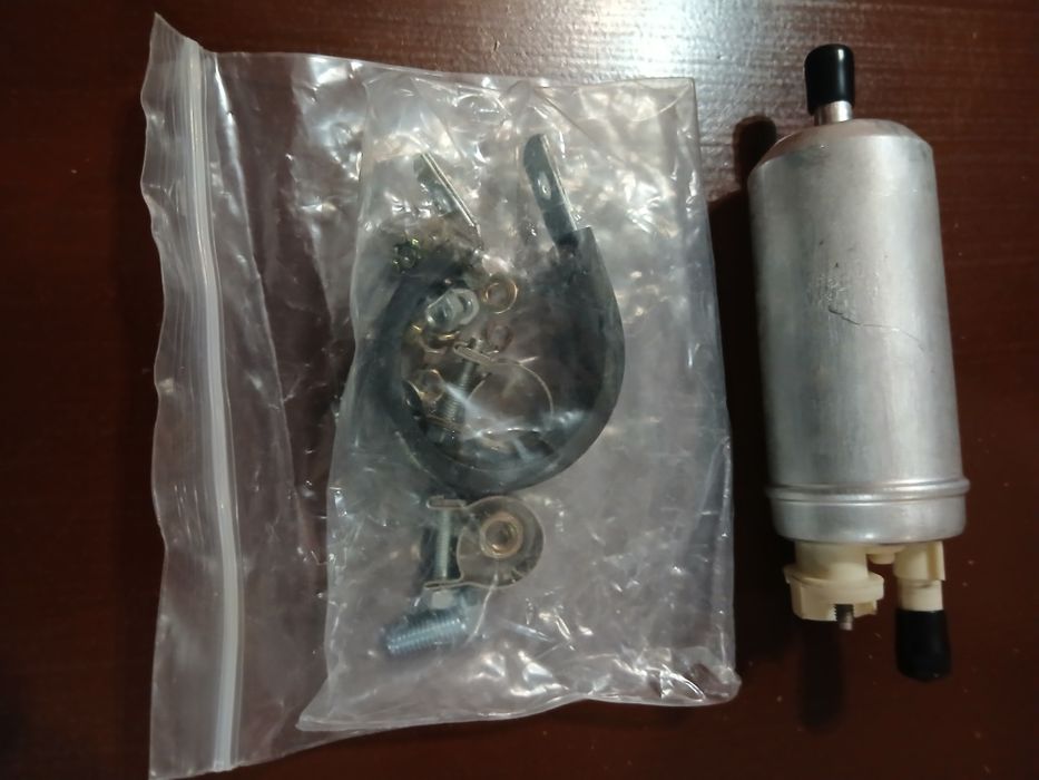 Єлектробензонасос(карб.0.2Ваr) EFP-LA2101LP