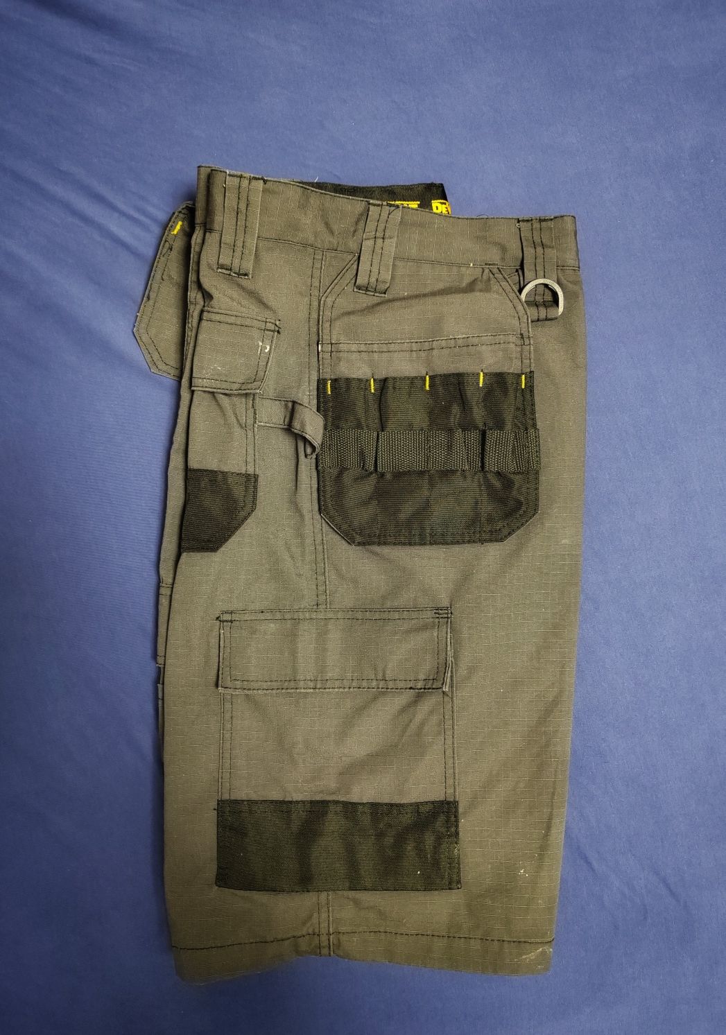Шорты  рабочие DeWalt L - XL