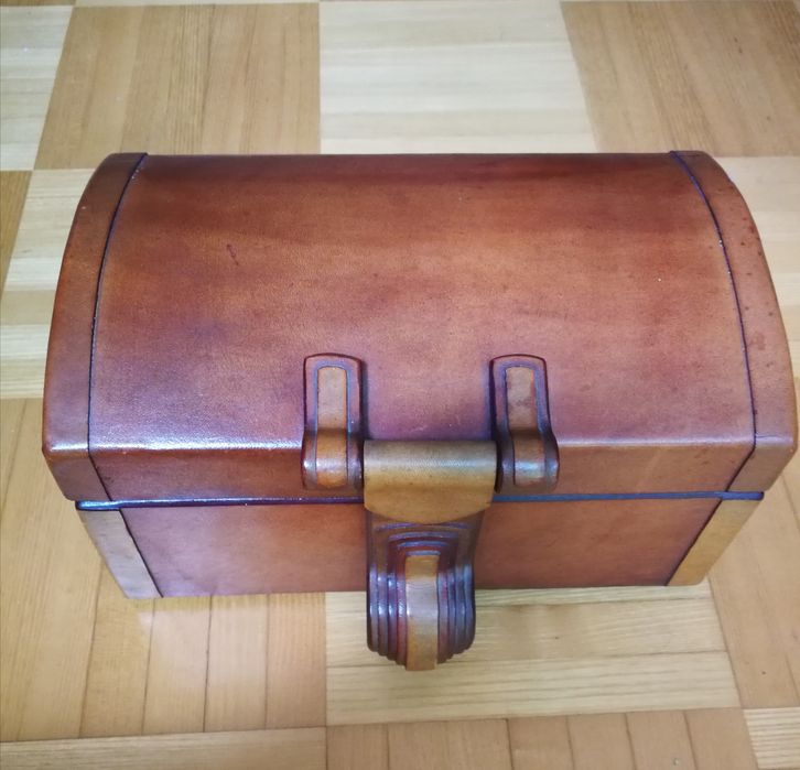 Kuferek, szkatułka na biżuterię, drobiazgi i inne skarby