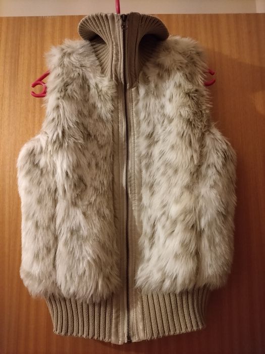 Colete tons de bege/creme de pêlo