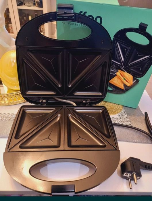 Opiekacz do kanapek/toster