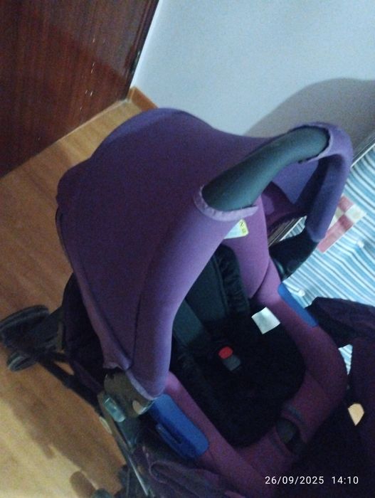 Vendo carrinho de bebe