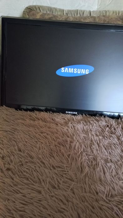 Продам телевізор