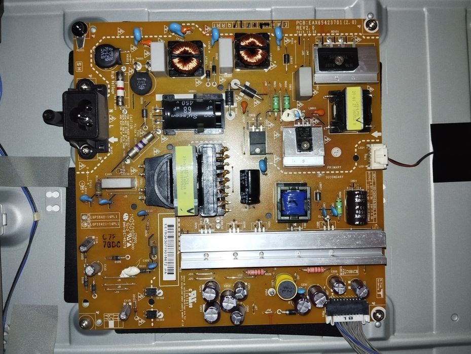 LG 42LB650V płyty główne plus led