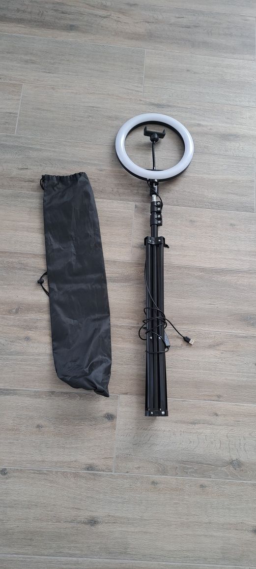 Світільник кільцевий Ledvance Linear LED Mobile Ring Tripod, TikTok