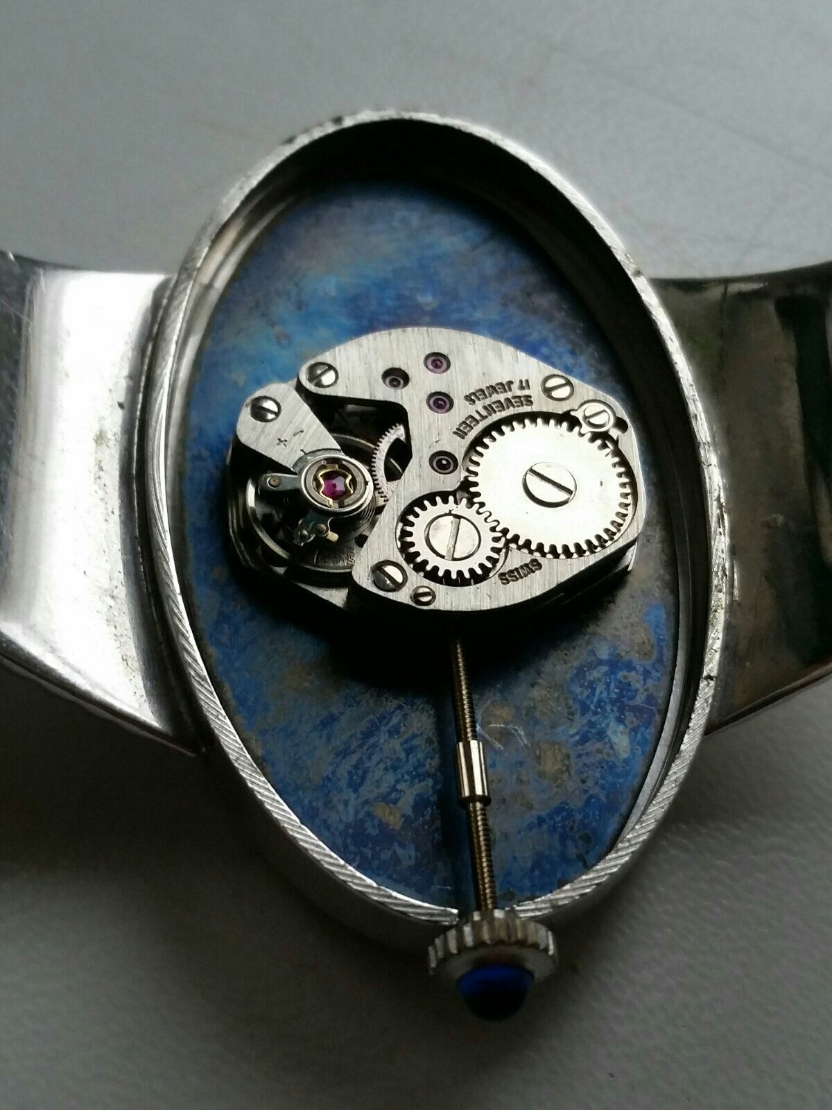 Швейцарские серебряные часы Montresor