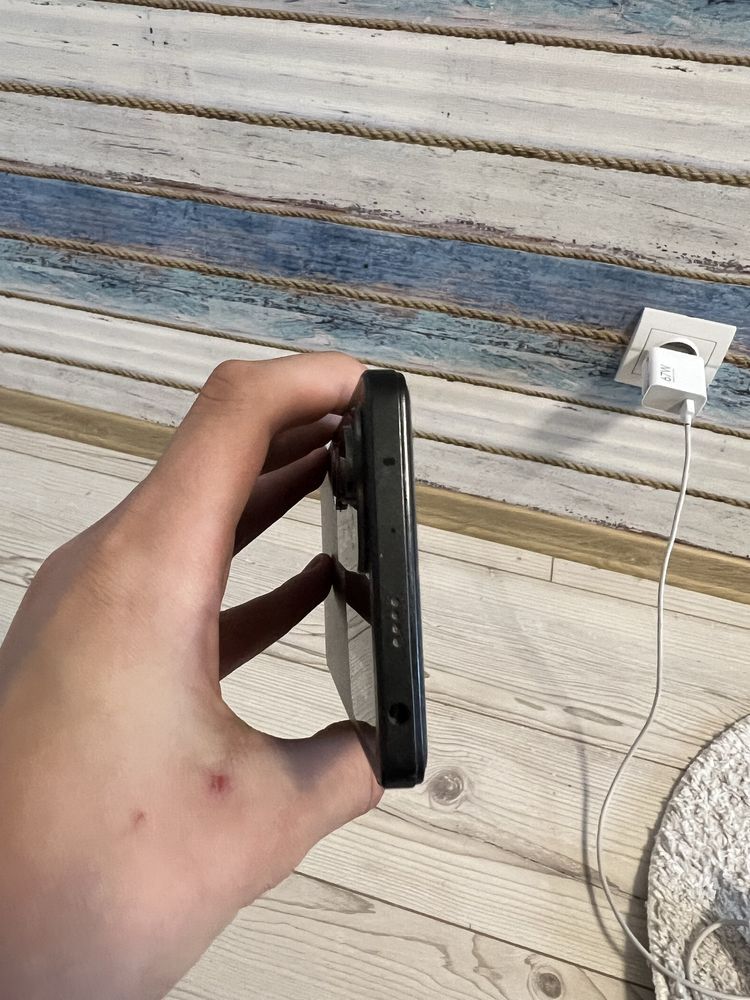 Телефон Poco X5 Pro