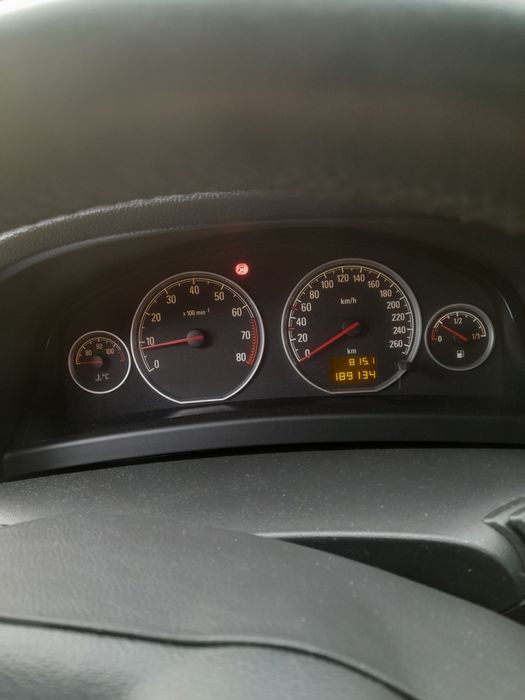 Witam sprzedam samochód marki Opel vectra c 2005r po lifcie .