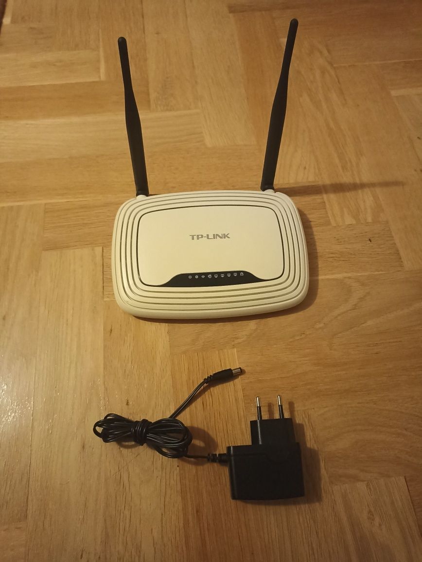 Router TP-Link TL-WR841N