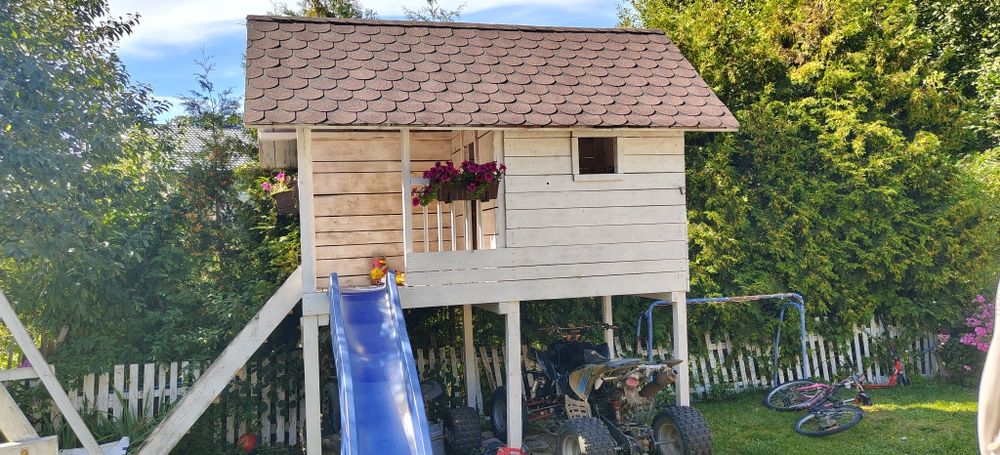 Domek dziecięcy drewniany duży, solidny