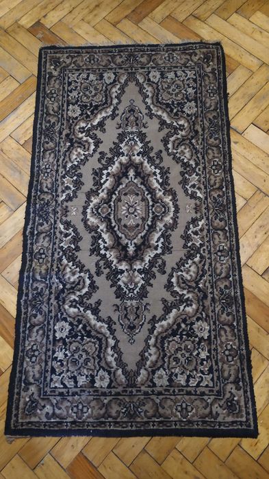 Ковер Бельгийский, на кидка на кровать и другие