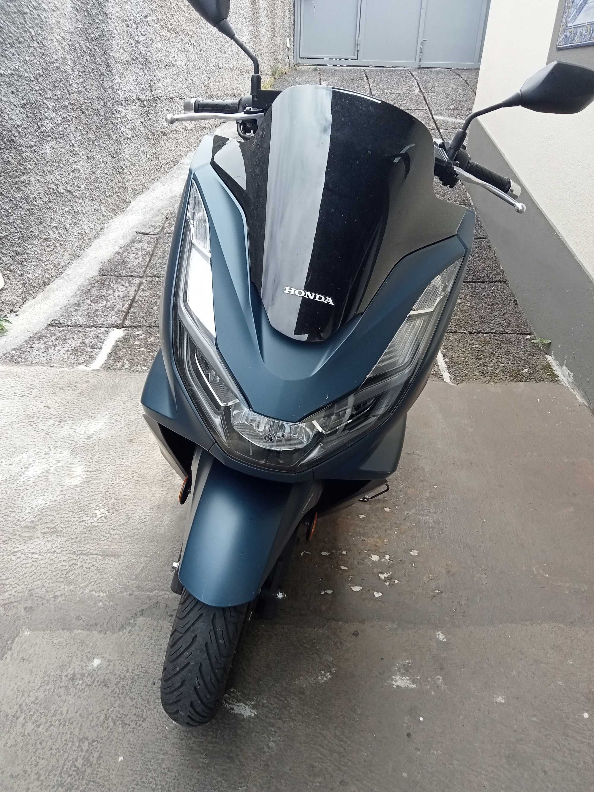 Vendo Honda PCX  125