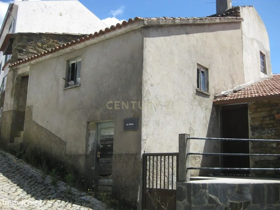 Oportunidade única em Vale Serrão