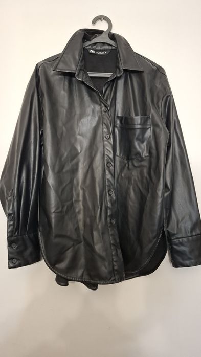 Camisa e calças em pele sintetica XS NOVO