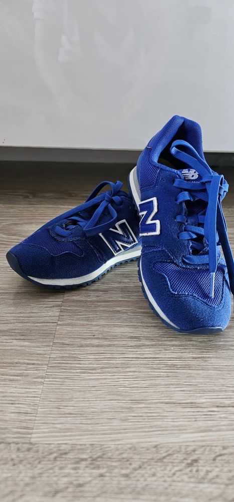 Adidasy New Balance 32