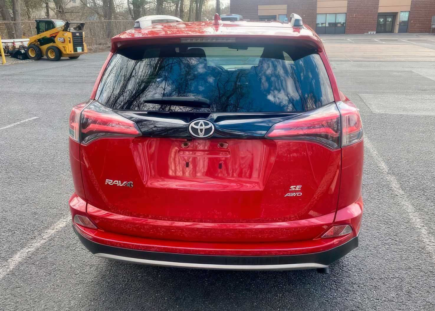 2017 Toyota RAV4 SE