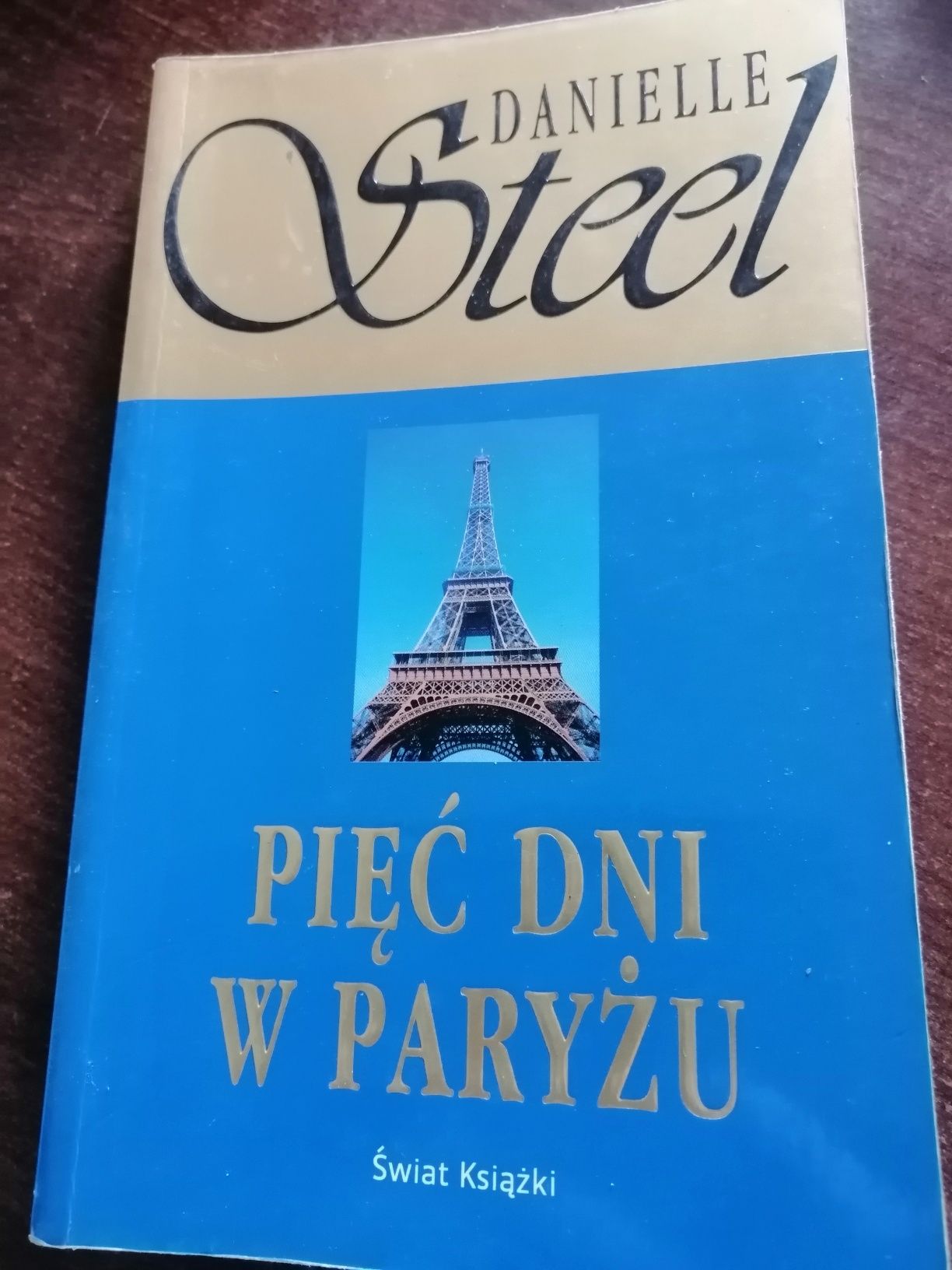 Pięć dni w Paryżu