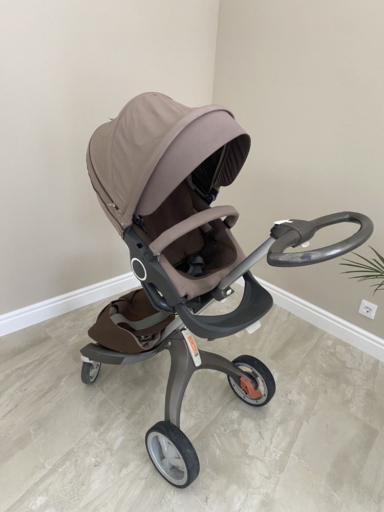 Коляска Stokke Xplory V4