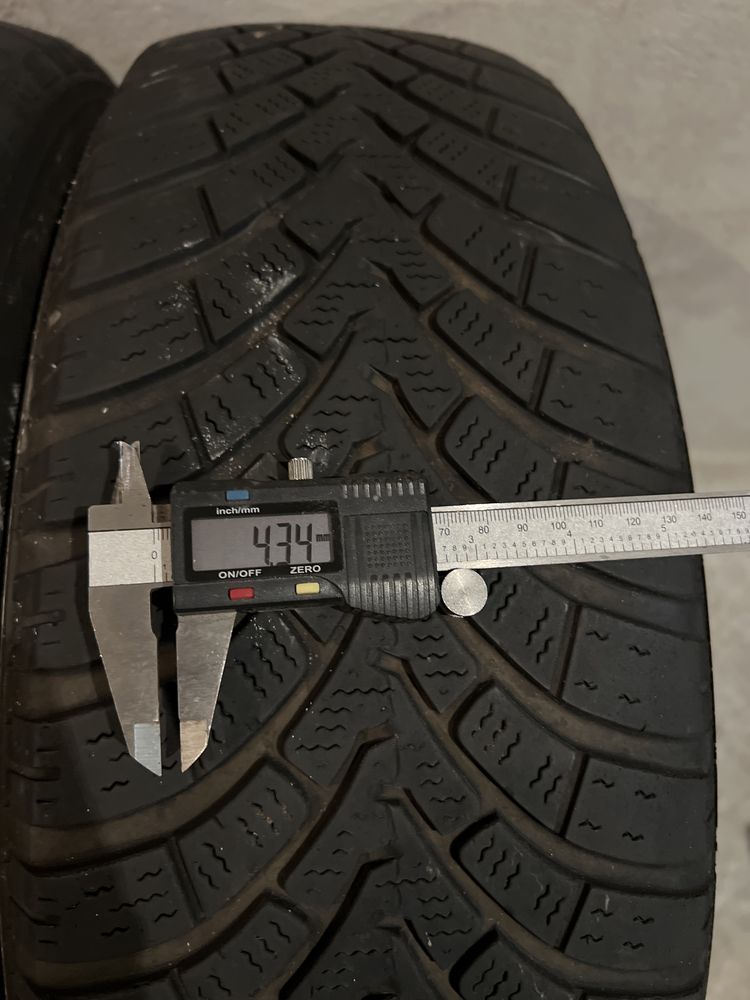 215/65/17 Falken Zimowe