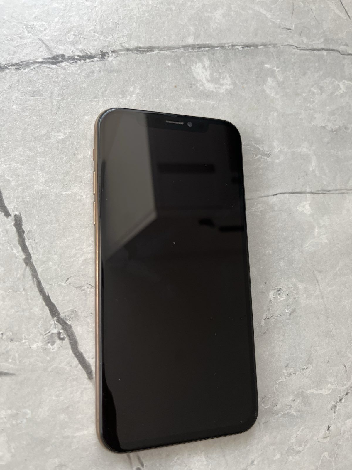 Продається IPhone 10 xs