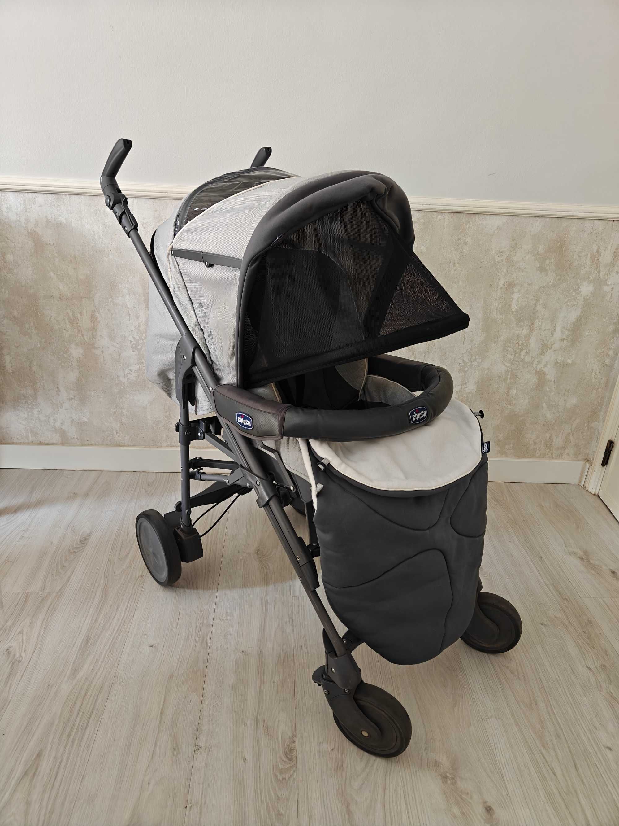 Chicco Trio carrinho de bébé living smart com ISO fix para automovel