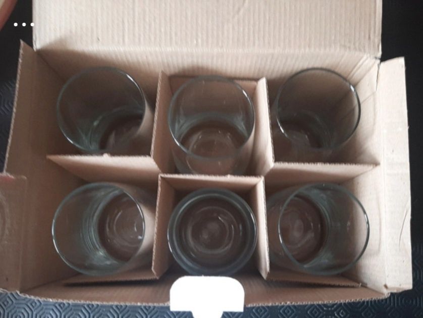 6 copos 37,6 (novos)