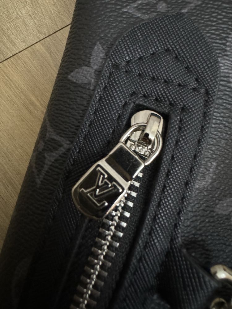 Torebka Louis Vuitton uniseks