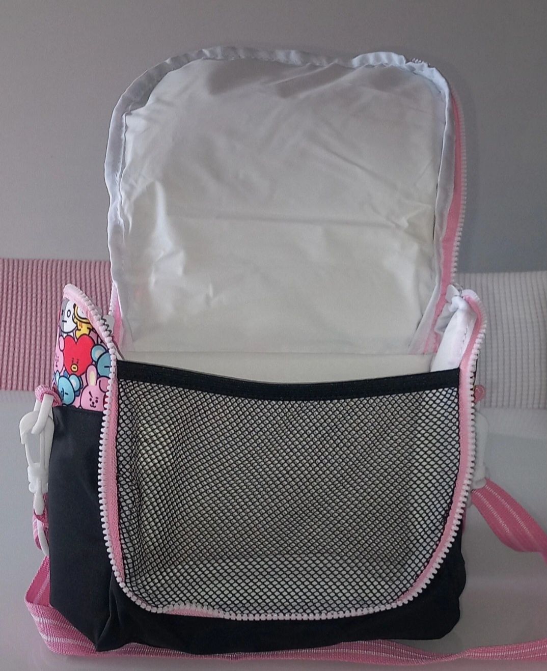 CONJUNTO ESCOLAR (mochila+estojo+lancheira)