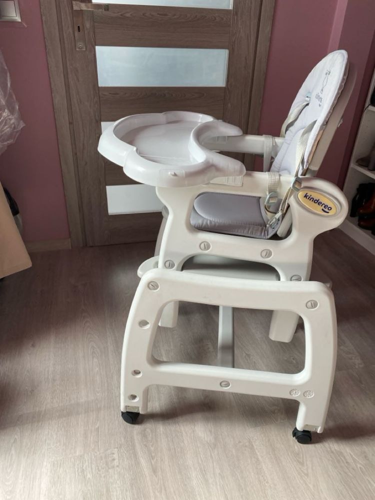 Krzesełko + stolik dla dziecka