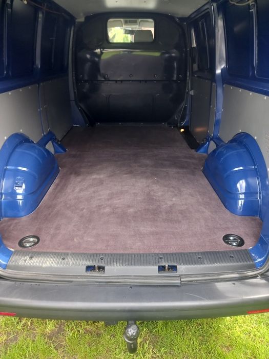 Wywóz mebli, kanapy, transport, przewóz rzeczy przeprowadzki