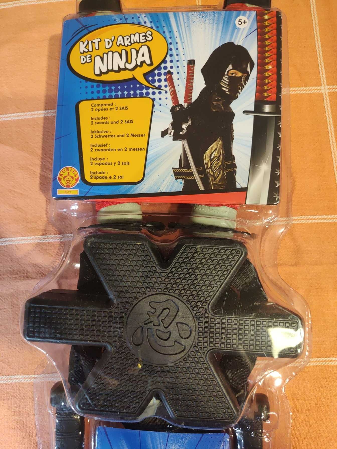 Zestaw Ninja Rubie's kabura na plecy 2 sztylety 2 miecze