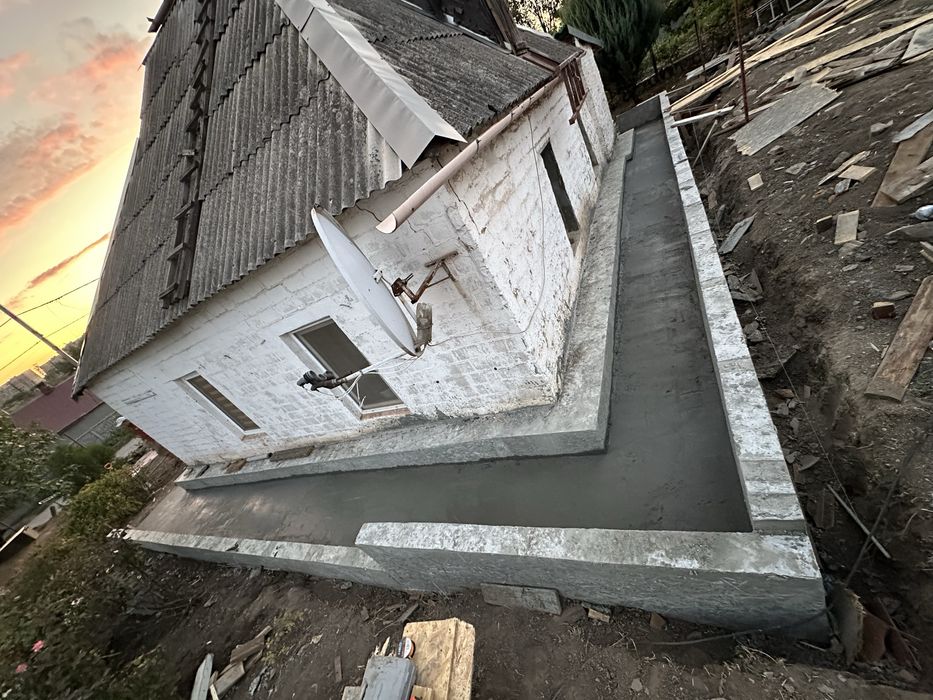 Земельные,бетонные работы. Усиление фундамента, стяжка дома. ДЕШЕВО!!!