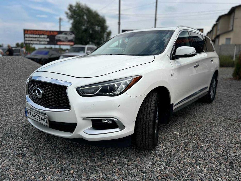 Infiniti QX60 2017 3.5 бензин