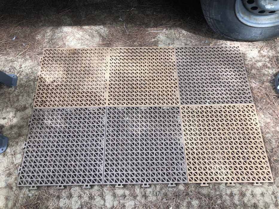 Estrado de encaixe PVC para o exterior