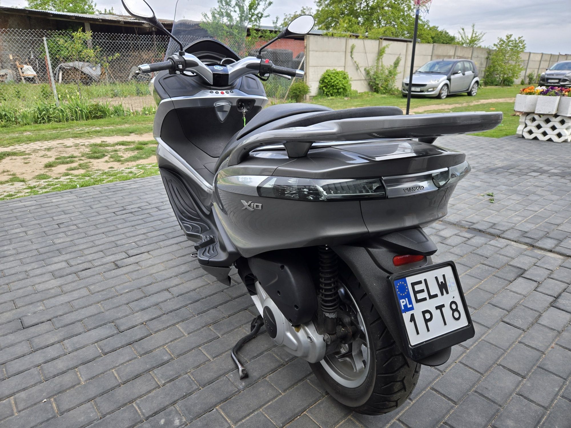 Piaggio x10 125 cm