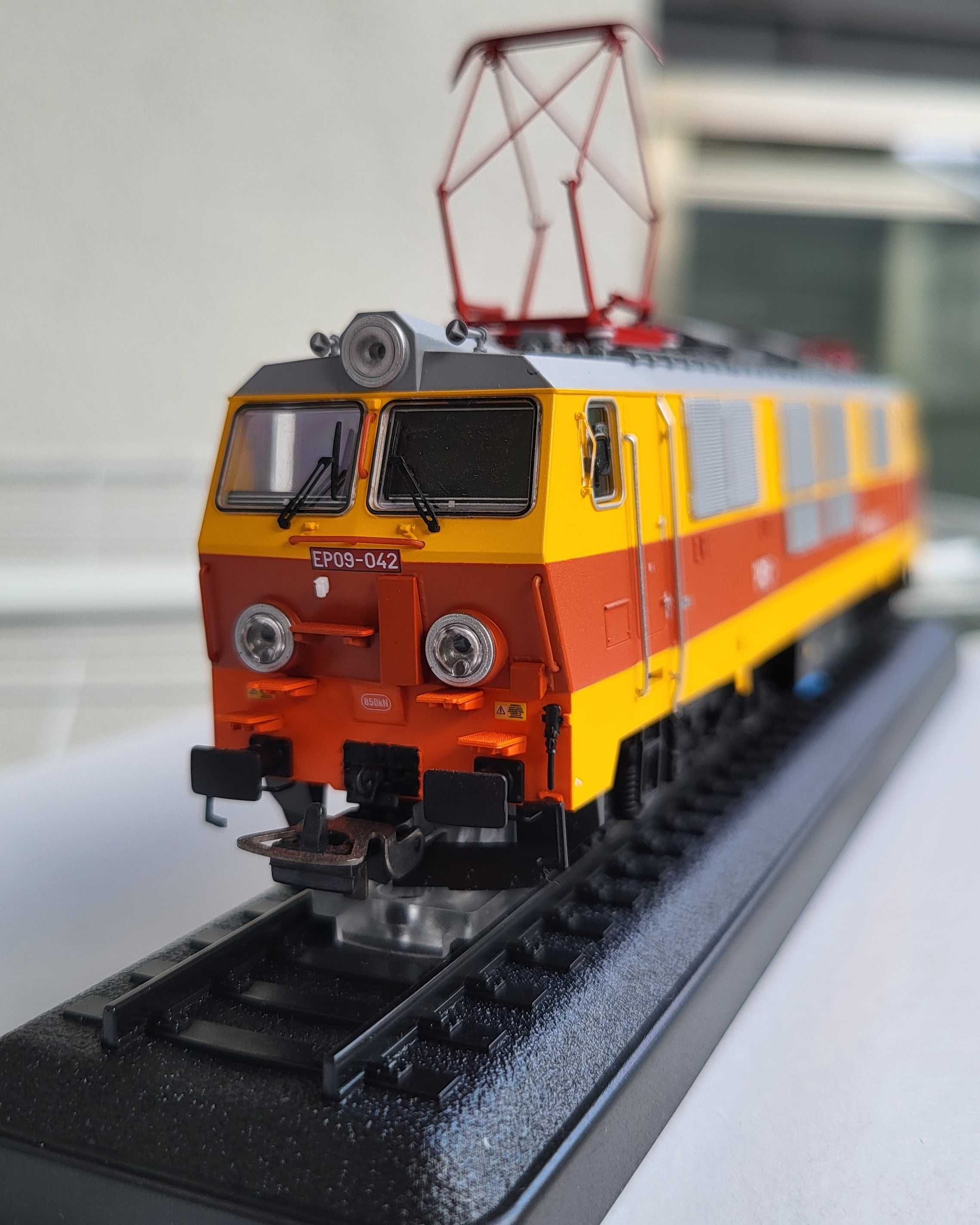 PIKO 97528 Lokomotywa EP09-042 PKP