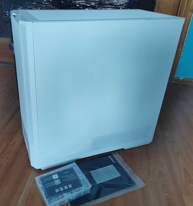 Корпус Lian Li LANCOOL 207  White